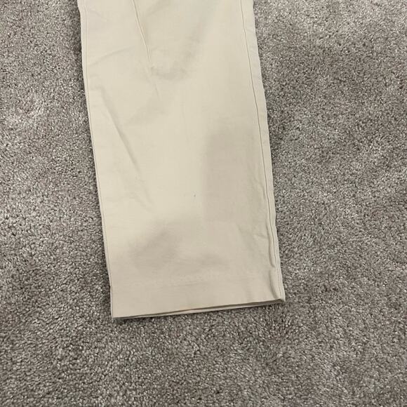 GAP White Short Pants - Picture 3 of 12